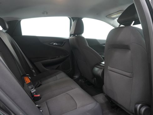 Used 2023 Chevrolet Malibu RS FWD image 12