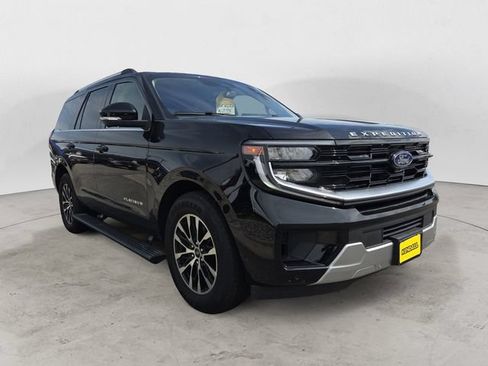 Used 2025 Ford Expedition Platinum AWD/4WD image 3