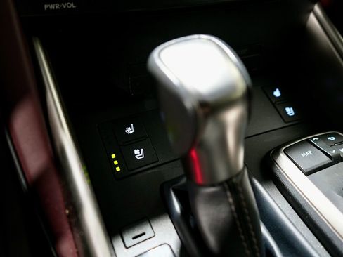 Used 2018 Lexus IS 300 w/ Comfort Package image 24