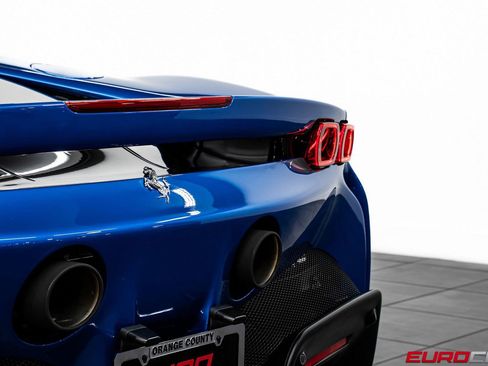 Used 2022 Ferrari SF90 Stradale AWD/4WD image 23