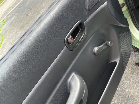 Used 2011 Hyundai Accent GS image 11