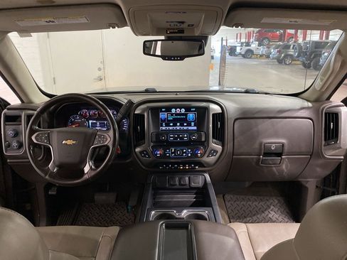 Used 2015 Chevrolet Silverado 1500 LTZ Z71 w/ LTZ Plus Package image 14
