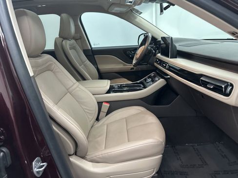 Used 2022 Lincoln Aviator Reserve RWD image 27