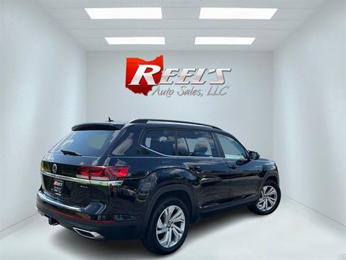 Used 2023 Volkswagen Atlas SE AWD/4WD image 8