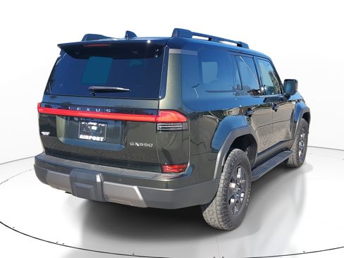 Used 2024 Lexus GX 550 GX 550 Overtrail+ image 4