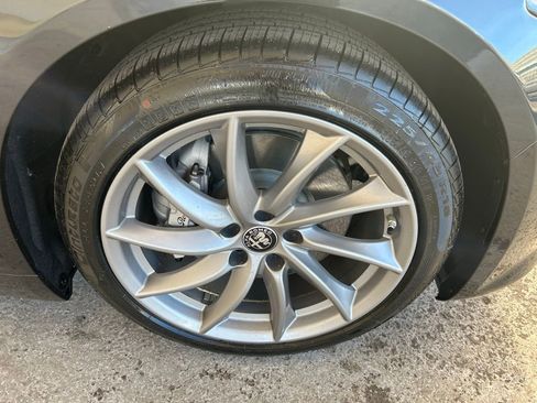 New 2025 Alfa Romeo Giulia image 3