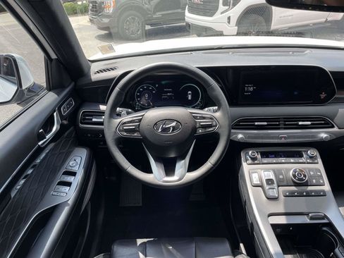 Used 2020 Hyundai Palisade Limited AWD/4WD image 2