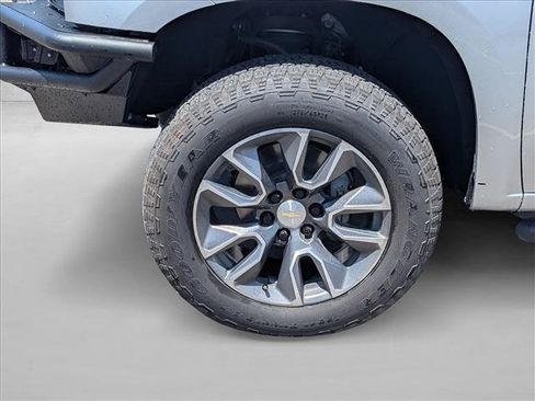 Used 2020 Chevrolet Silverado 1500 RST AWD/4WD image 14
