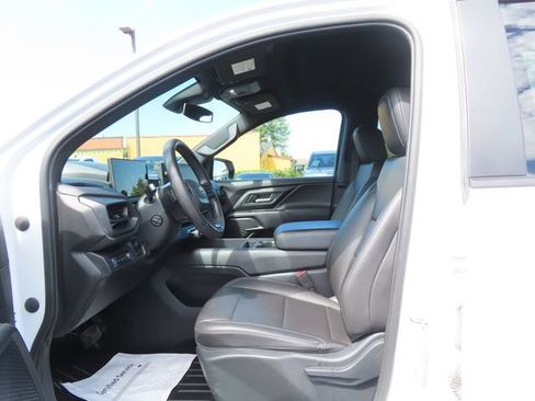 Used 2024 Chevrolet Silverado EV W/T AWD/4WD image 15