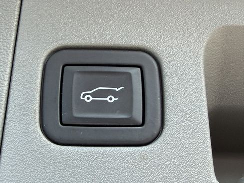 Certified 2024 Cadillac XT5 Premium Luxury image 12