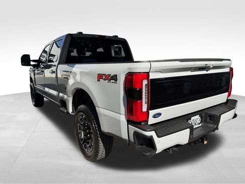 Used 2026 Ford F250 Platinum w/ FX4 Off-Road Package AWD/4WD image 8