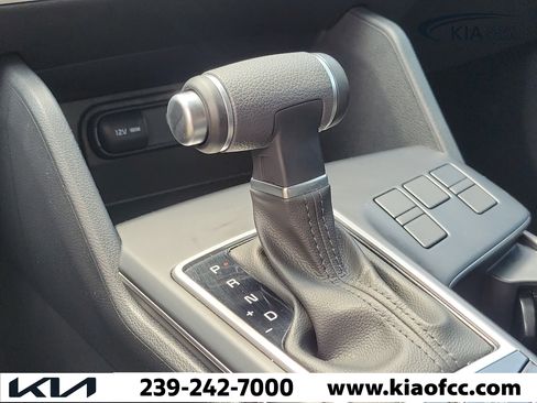Certified 2025 Kia Sportage LX FWD image 29
