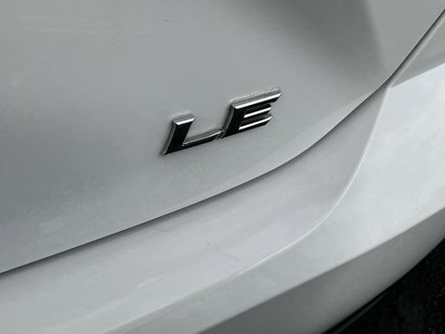 Used 2025 Toyota Camry LE FWD image 7