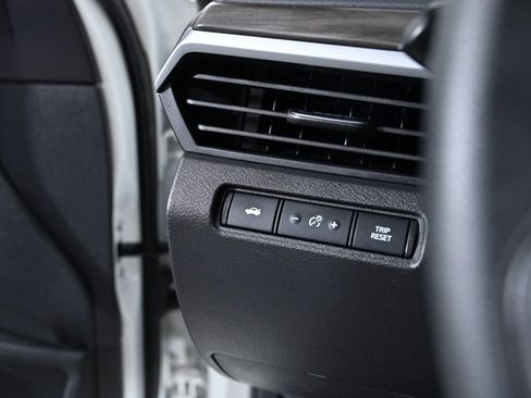 Certified 2023 Nissan Altima 2.5 SV FWD image 21