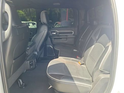 Used 2026 RAM 2500 Laramie AWD/4WD image 12