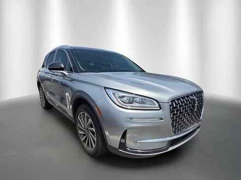Used 2024 Lincoln Corsair Reserve w/ Equipment Group 201A AWD/4WD image 5