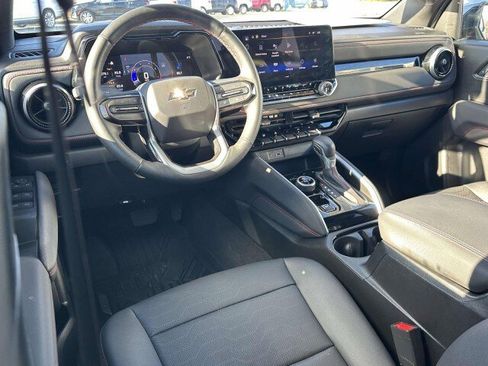 Certified 2024 Chevrolet Colorado Z71 w/ Z71 Convenience Package 2 image 19