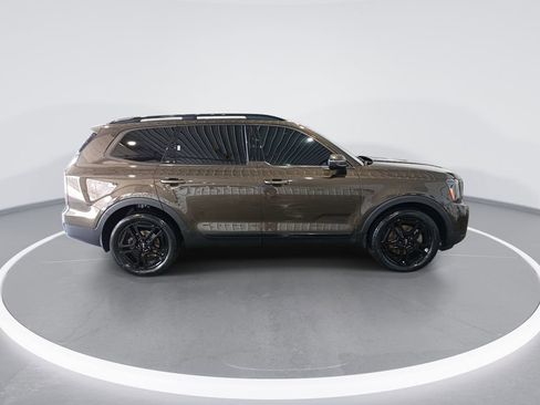 Used 2024 Kia Telluride EX X-Line image 9