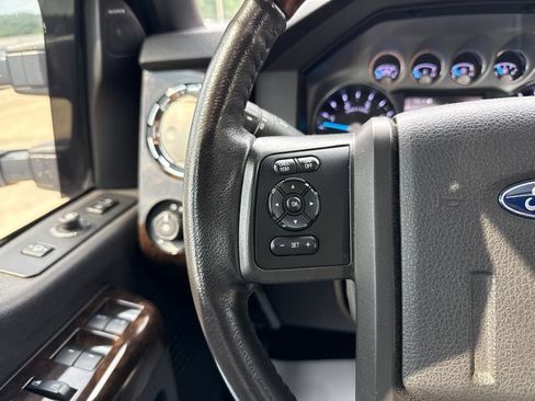 Used 2016 Ford F250 Platinum w/ FX4 Off-Road Package AWD/4WD image 30