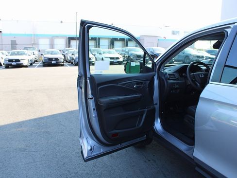 New 2026 Honda Ridgeline RTL image 18