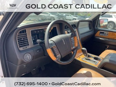 Used 2011 Lincoln Navigator 4WD w/ 101A Rapid Spec Order Code image 17