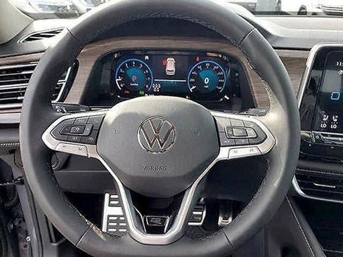 New 2026 Volkswagen Atlas SEL Premium R-Line AWD/4WD image 15