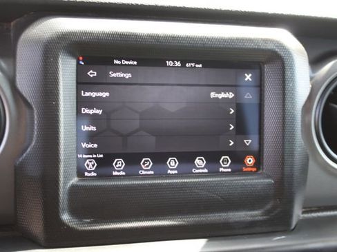 Used 2023 Jeep Wrangler Sport S image 26