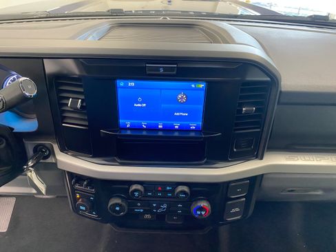 New 2026 Ford F250 XLT w/ FX4 Off-Road Package AWD/4WD image 17