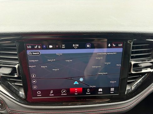 Used 2022 Dodge Durango R/T w/ Tow 'N Go Package AWD/4WD image 18