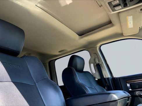 Used 2014 RAM 2500 Laramie w/ Convenience Group AWD/4WD image 14