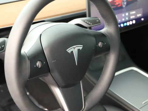 Used 2023 Tesla Model 3 Long Range AWD/4WD image 16
