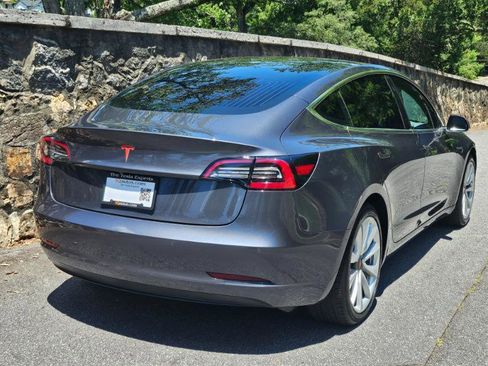 Used 2019 Tesla Model 3 Long Range RWD image 10