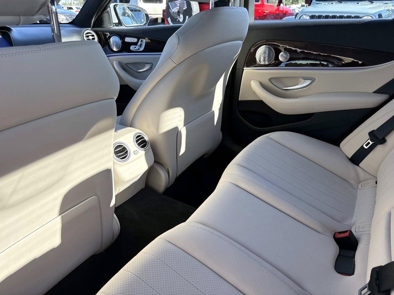 Certified 2021 Mercedes-Benz E 350 4MATIC Sedan image 14