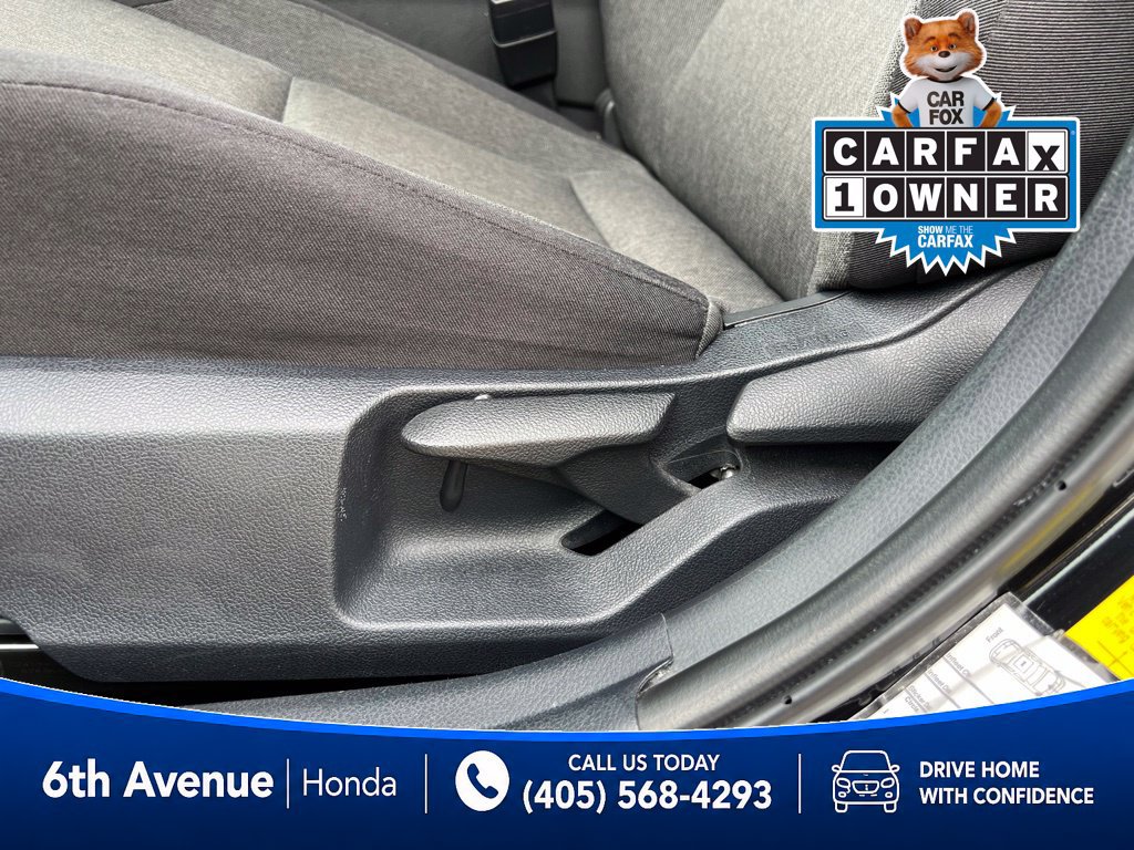 Used 2025 Toyota Camry LE FWD image 24