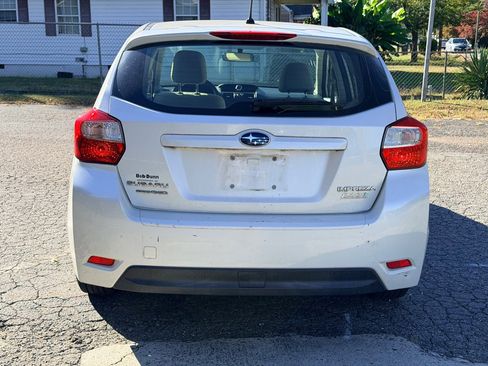 Used 2013 Subaru Impreza 2.0i image 6