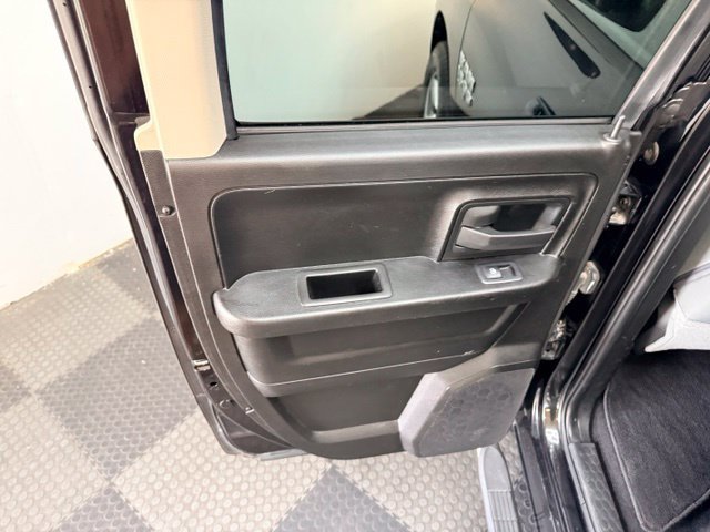 Used 2019 RAM 1500 Express w/ Express Value Package AWD/4WD image 27
