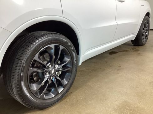 Used 2023 Dodge Durango R/T AWD/4WD image 9