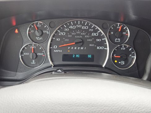 New 2026 Chevrolet Express 2500 Extended w/ Driver Convenience Package RWD image 16