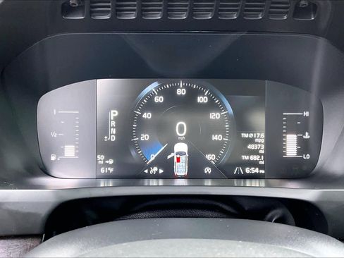 Used 2019 Volvo XC90 T5 Momentum image 24