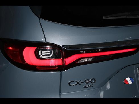 Certified 2026 MAZDA CX-90 3.3 Turbo w/ Premium Plus Pkg AWD/4WD image 10