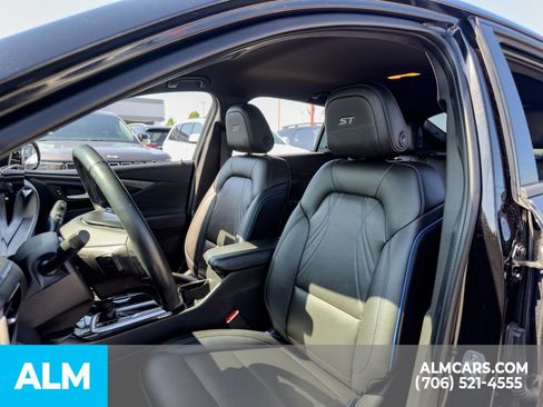 Used 2024 Buick Envista Sport Touring FWD image 10