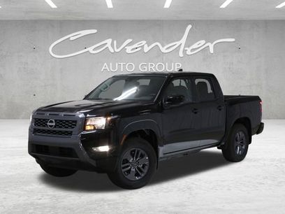 New 2025 Nissan Frontier SV w/ SV Convenience Package
