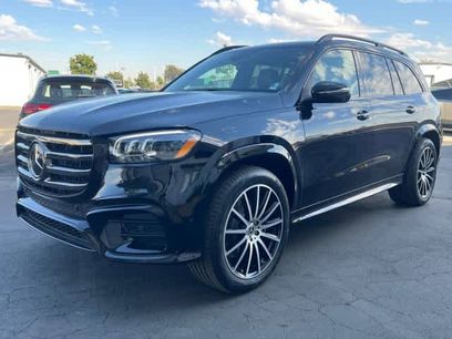 New 2025 Mercedes-Benz GLS 450 4MATIC