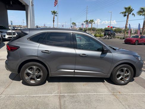 Used 2023 Ford Escape ST-Line AWD/4WD image 6