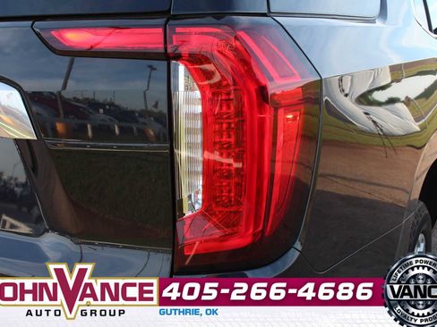 Used 2023 GMC Yukon Denali w/ Max Trailering Package AWD/4WD image 12