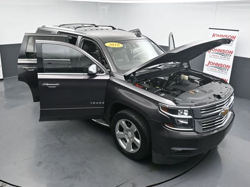 Used 2018 Chevrolet Tahoe Premier AWD/4WD image 39