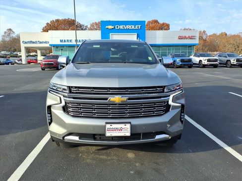 Used 2023 Chevrolet Tahoe Premier w/ Advanced Technology Package image 2