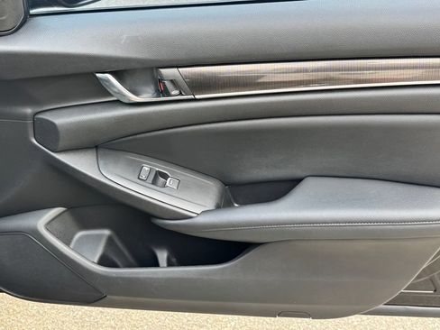 Used 2021 Honda Accord Sport image 25