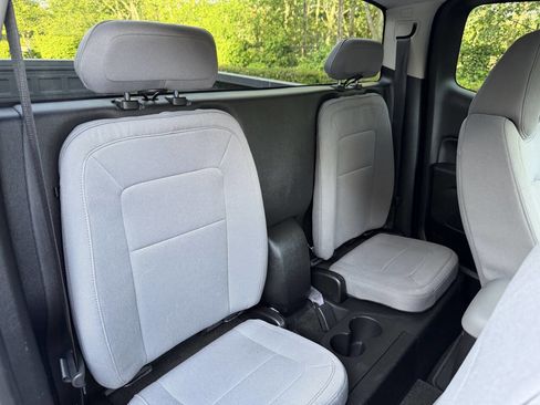 Used 2015 Chevrolet Colorado W/T w/ WT Convenience Package RWD image 24