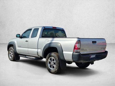 Used 2010 Toyota Tacoma PreRunner RWD image 7
